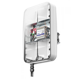 QuWireless A500MO 4x5G antennisarja PoE:llä