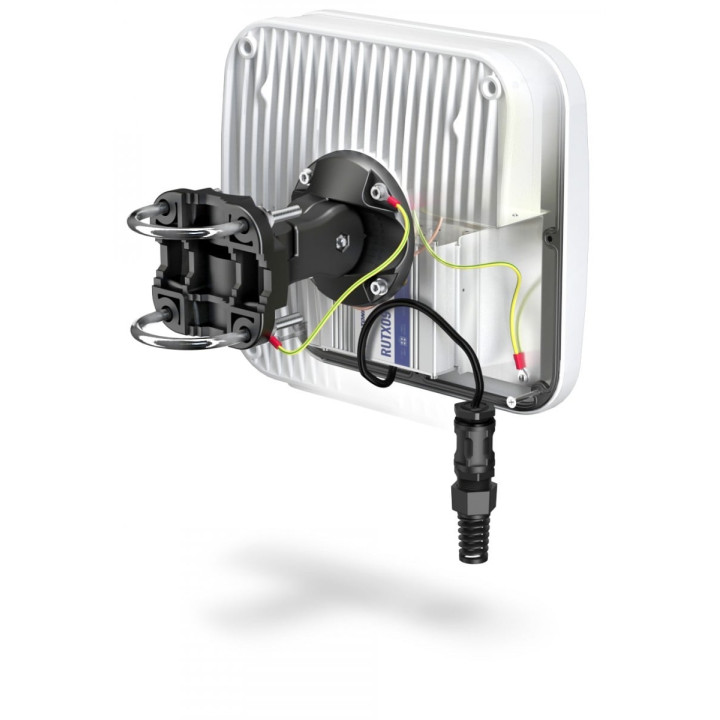 QuWireless AX09M 6 dBi suundantenn PoE