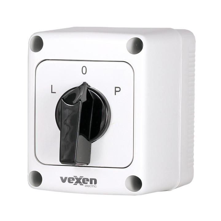 PNRS1611 motor reversing сam switch L-0-R 3P 16A IP65