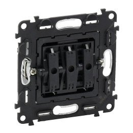 Valena InMatic выключатель 3-клавишный 10 AX