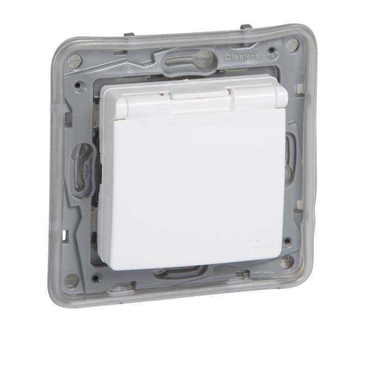 2P+E German std socket outlet Niloe -with shut. -IP44 + flap -auto. term. -white