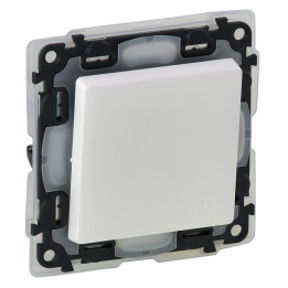 Ümberlülitusnupp Valena Life - 6 A - 250 V - IP44 - valge