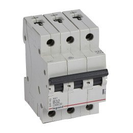 MCB RX 6000 - 3P - 400V - 32 A - B curve - prong/fork type supply busbars