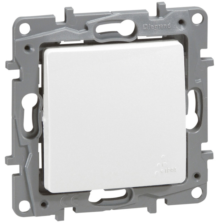 ILLUM. PUSH-BUT. 6A IP44 WHITE