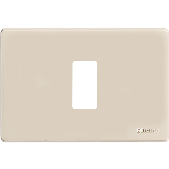 Bticino Magic 503/1/R vienvietīgs plastmasas pārklājs