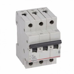 MCB RX 6000 - 3P - 400V - 40 A - C curve - prong/fork type supply busbars