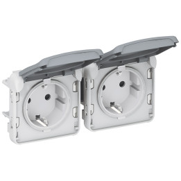 Pistikupesa eeljuhtmega Plexo IP 55-German std-2x2P+E horisontaalne-moodul-hall