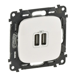 VALENA ALLURE 2 USB ĮKROVIKLIS A+A 2.4A 12 W BALTA