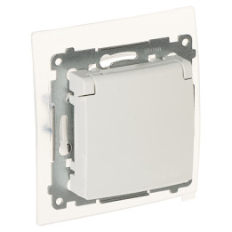 YKSI PISTORASIAT DGZ1BZ.01/11-SIMON54 250 V 16 A IP44