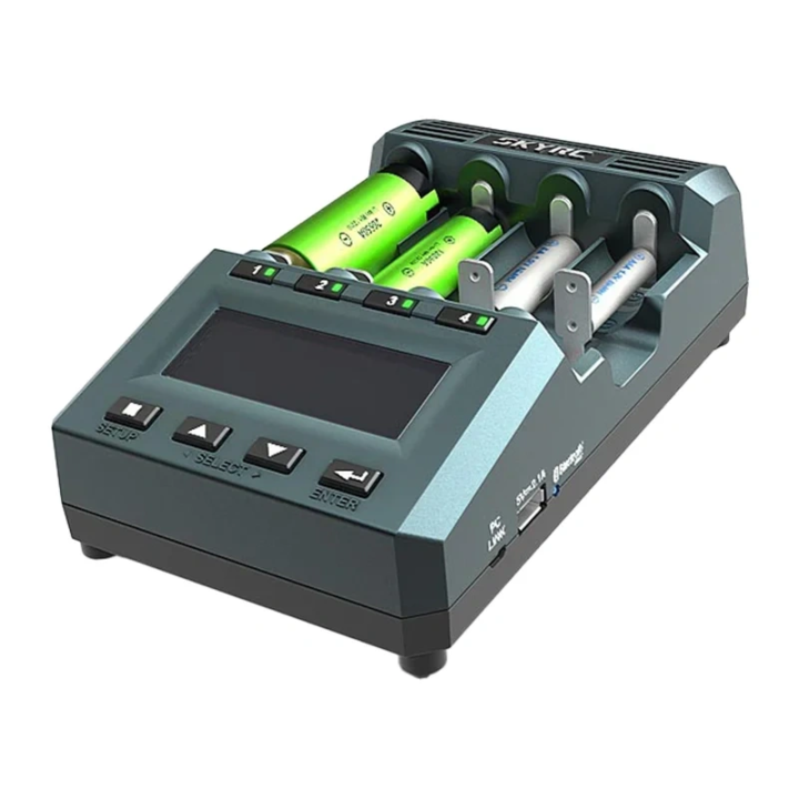 Laadija SkyRC MC3000