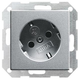 GIRA 041826 SCHUKO-Steckdose 30° + erh. Berührungsschutz System 55 Farbe Alu
