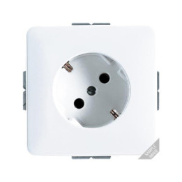 Jung 520-45 SCHUKO Steckdose 45° - weiß
