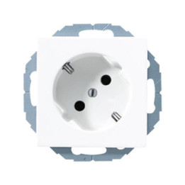 Jung A520-45KIWW SCHUKO-Steckdose 45 Grad — alpinweiß